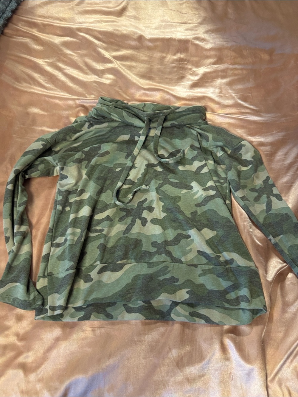 Camo Pullover Hoodie Sweatshirt - Green